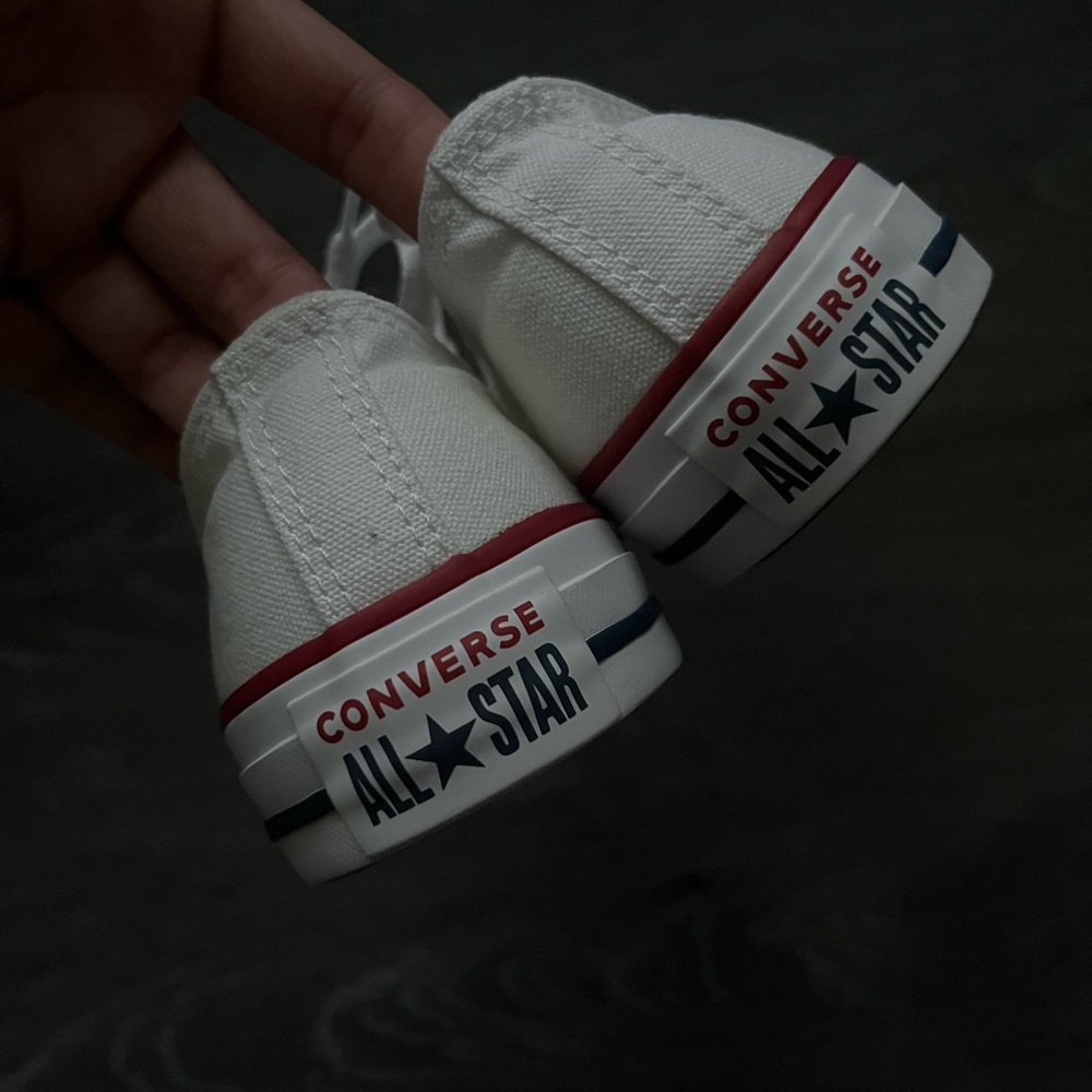 Classic Chuck Converse Women’s Size 8 w/Comfort Inserts Like New - Picture 3 of 6